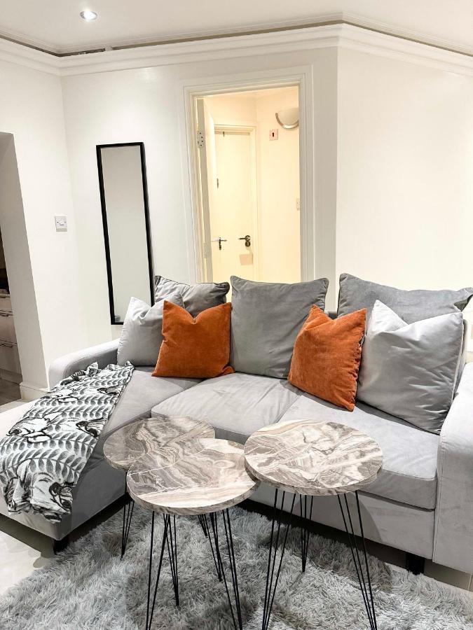Casa vacanze Stylish 3-bedroom Flat In Prime Location
