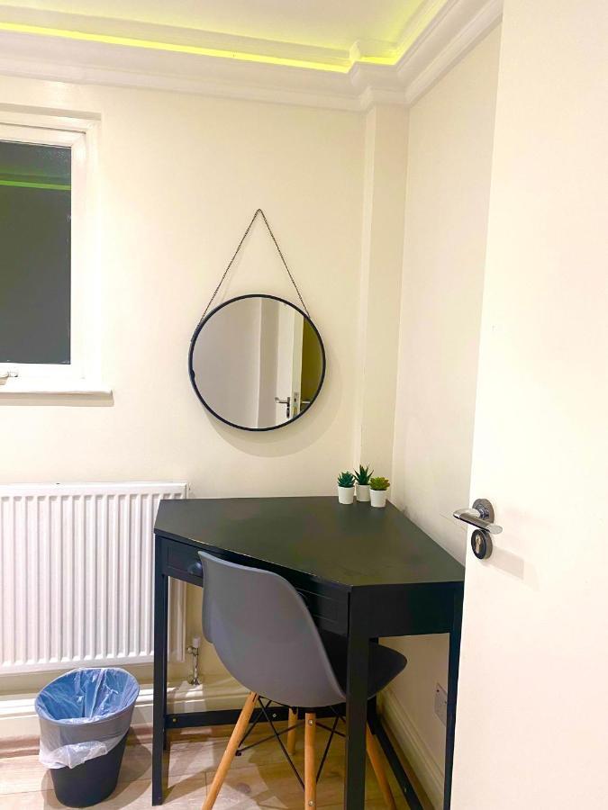 Stylish 3-bedroom Flat In Prime Location Casa vacanze Londra